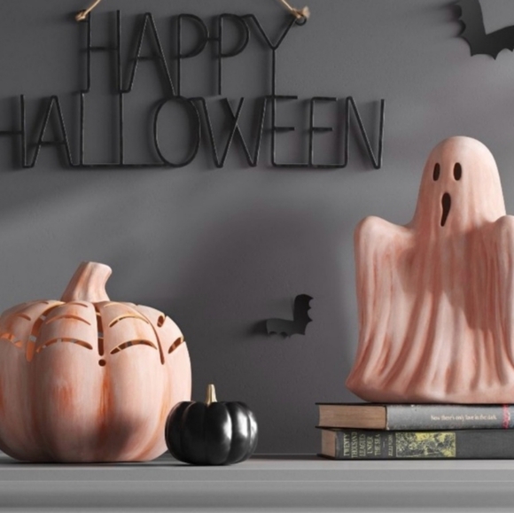 Terracotta ghost , target ghost , Hyde & EEK ghost , Target terracotta ghost NWT - Picture 2 of 3